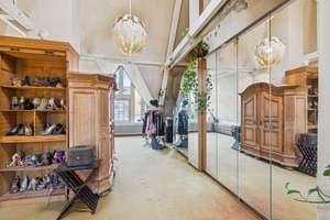 ++Altbaujuwel teilmöbliert mit parkähnlichem Garten in Niederursel++ – 60439 Niederursel, Frankfurt am Main – Vorschaubild 19
