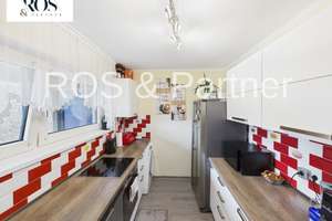 Attraktive 3,5 Zimmer Wohnung mit Loggia, Aufzug und Tiefgarage in Hannover Roderbruch – Die vollständige Adresse der Immobilie erhältst du vom Anbieter., 30627 Groß-Buchholz, Hannover – Vorschaubild 5