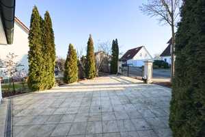 Gegen Gebot: Traumhafte Villa mit luxuriöser Ausstattung – exklusive Lage zw. Nürnberg und Schwabach – Schwabach – Vorschaubild 13