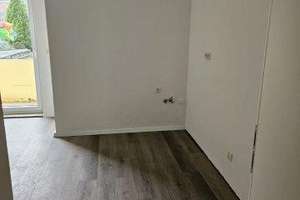 helle 2-Zimmer-Wohnung mit Balkon – Wittekindstr. 7, 27570 Geestemünde, Bremerhaven – Vorschaubild 6