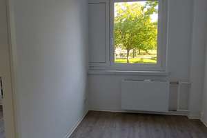 Familien willkommen, Ihre neue 4-Zimmer-Wohnung wartet! – Berzdorfer Str. 12, 1239 Prohlis-Nord, Dresden – Vorschaubild 7