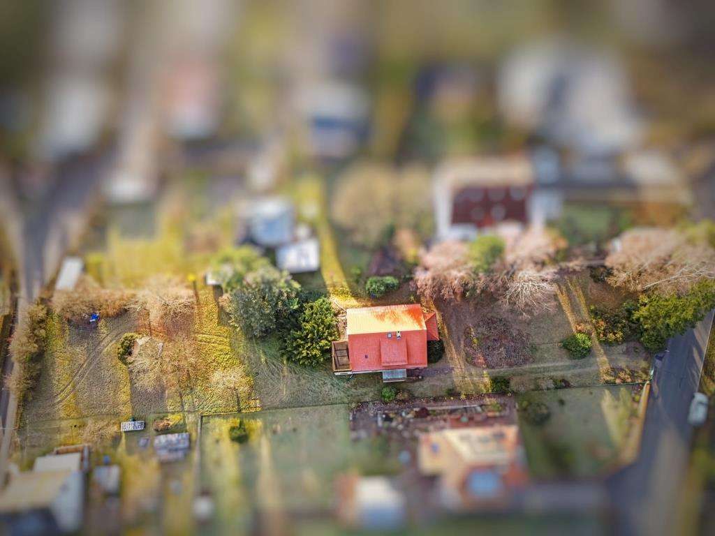 EFH mit Ausbaureserve & Garage im Haus – begehrte Lage Pößneck, Weitblick (A1635), Saale Orla Kreis – Bild 3