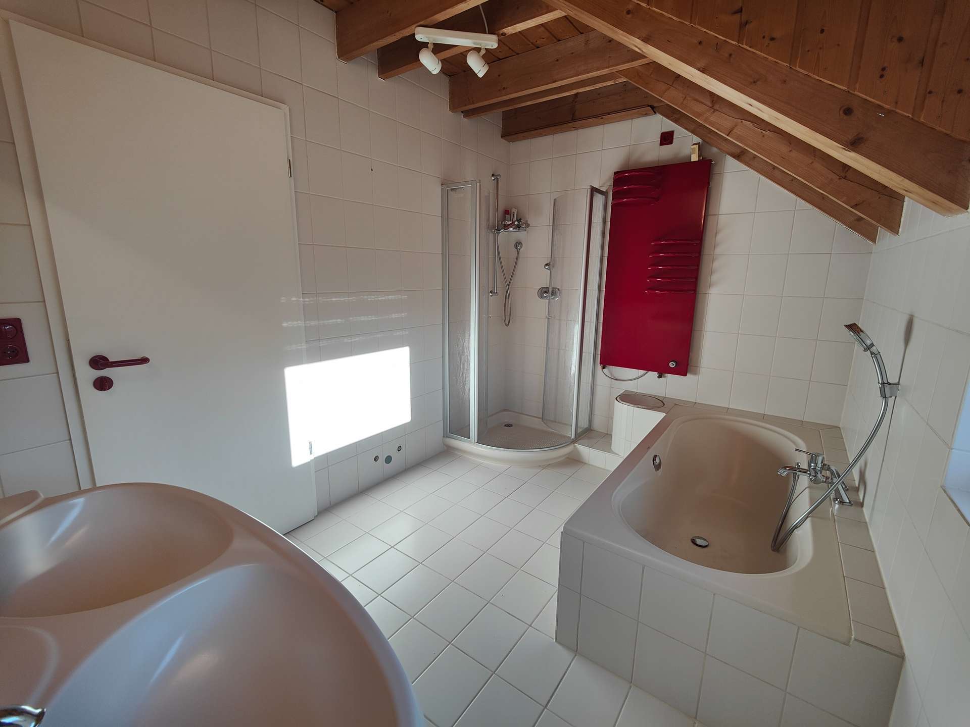 Immobilie in Ahorn - Wohnhaus für Ihre Familie mit separat zugänglichem Einliegerbereich - inkl. Doppelgarage - Bild 6