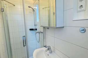 Wohnen in 2 Zimmer Wohnung nahe am Neckarufer – Die vollständige Adresse der Immobilie erhältst du vom Anbieter., 70376 Neckarvorstadt, Stuttgart – Vorschaubild 6