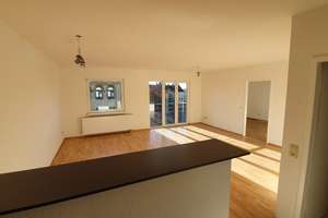 Helle und zentrale 2-Raumwohnung mit EBK und Tiefgaragenstellplatz – 4315 Volkmarsdorf, Leipzig – Vorschaubild 8