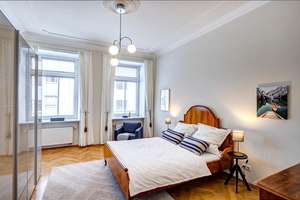 Möbliert: Wunderschöne Altbauwohnung  am Gärtnerplatz – Die vollständige Adresse der Immobilie erhältst du vom Anbieter., 80469 Gärtnerplatz, München – Vorschaubild 3