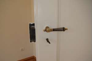 Stilvolle 5,5-Zimmer-Wohnung mit Balkon in begehrter Lage – Die vollständige Adresse der Immobilie erhältst du vom Anbieter., 93055 Ostenviertel, Regensburg – Vorschaubild 10