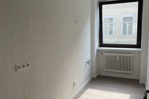 Köln-Bayenthal-Rheinnähe! Kernsanierte 2 Zi. 51 m², Duschbad, kleiner Balkon! – Köln – Vorschaubild 10