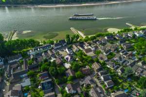 Rheinblick, Gartenidylle und  Entwicklungspotential – Die vollständige Adresse der Immobilie erhältst du vom Anbieter., 51143 Langel, Köln – Vorschaubild 3