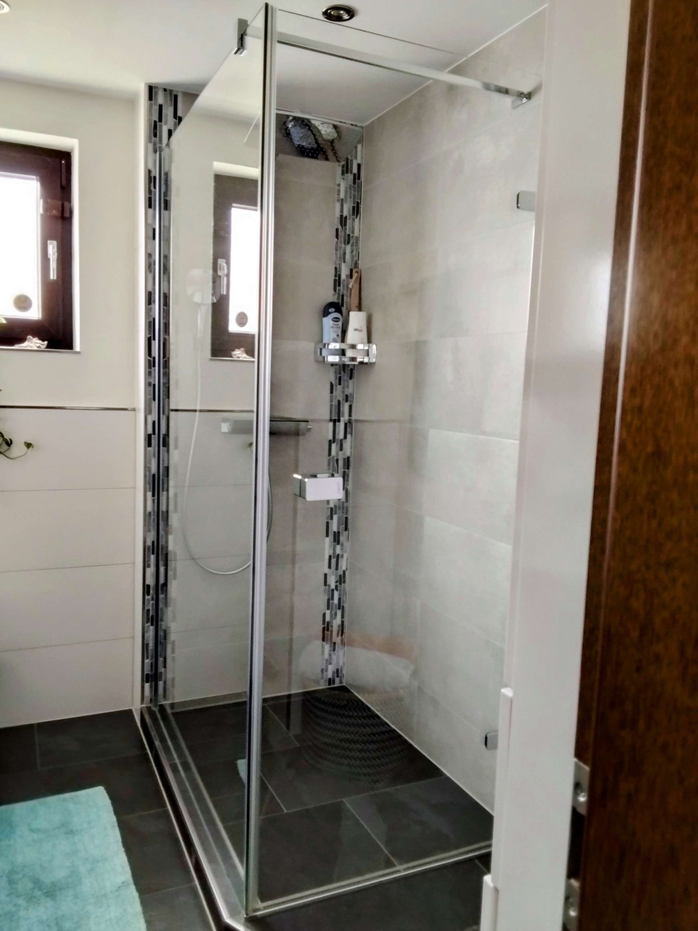 Immobilie in Großniedesheim - Einfamilienhaus mit 7 Zimmern und 230 m² Wohnfläche in Großniedesheim - Bild 5