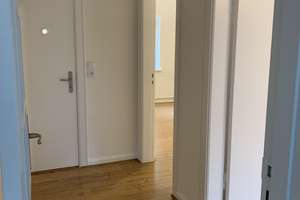 *TOP  LAGE* 2-Zimmer-Wohnung mit Balkon und Einbauküche (1.OG) - Kiel