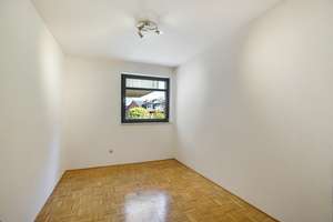 Großzügige 3,5-Zimmer-Wohnung im 2. Obergeschoss im beliebten Essener Moltkeviertel – 45138 Huttrop, Essen – Vorschaubild 6