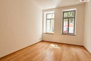 Balkon und Fußbodenheizung - neu sanierte 3,5-Raum-Wohnung in Chemnitz – Pestalozzistraße 19, 9130 Chemnitz – Vorschaubild 5