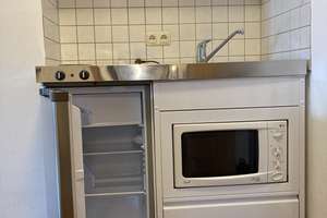 Apartment Nähe Siemens-Campus, ruhig u. grün, gute Nahversorgung – Bayernstr 14, 91052 Anger, Erlangen – Vorschaubild 2