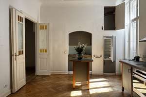 TOLLE, SEHR GROSSZÜGIGE 5-6 ZIM. ALTBAU-WHG. + BALKON UNWEIT MEYERINCKPLATZ u. KURFÜRSTENDAMM – Sybelstraße 00, 10629 Charlottenburg, Berlin – Vorschaubild 22