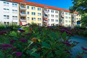 Wohnvergnügen verteilt auf 2 Zimmer – Eckersbacher Höhe 19, 8066 Eckersbacher Höhe (E1-E4), Zwickau – Vorschaubild 3