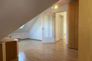 Stilvolle Dachgeschosswohnung mit Blick ins Rosenthal in Leipzig-Gohlis – Die vollständige Adresse der Immobilie erhältst du vom Anbieter., 4155 Gohlis-Süd, Leipzig – Vorschaubild 10