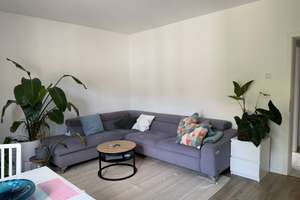 Schöne 2-Zimmer Wohnung, im grünen Viertel der östlichen Innenstadt mit guter Anbindung. 