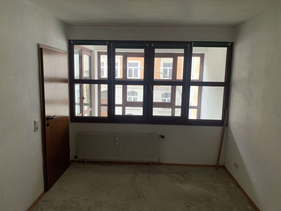 Schlafzimmer zur Loggia