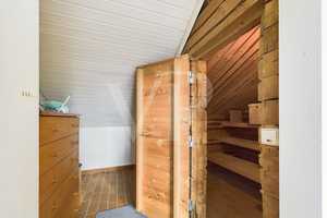 Stilvolles und stadtnahes Wohnen: Architektenhaus mit Einliegerwohnung, Sauna und Dachterrasse – Leer (Kreis) – Vorschaubild 11