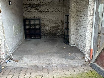 Garage authentic z. vermieten;Frintroper Str.328; In Nähe von Haltestellen