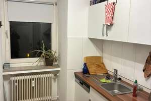 Gepflegte, helle 2 Zimmer/Kdb Wohnung Nähe Uni-Klinikum/Landgericht/Haumannplatz zu vermieten* – Jennerstr. 14, 45147 Holsterhausen, Essen – Vorschaubild 4