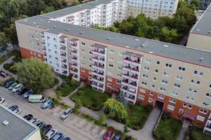 Langfristig Vermietet: 2-Zimmer-Wohnung mit Balkon und Kellerabteil in Hohenschönhausen – Die vollständige Adresse der Immobilie erhältst du vom Anbieter., 13059 Neu-Hohenschönhausen, Berlin – Vorschaubild 18