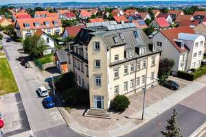 Erstbezug nach Sanierung: Großzügige 4-Zimmer-Altbauwohnung mit Lichterker & Stellplatz – Die vollständige Adresse der Immobilie erhältst du vom Anbieter., 1157 Briesnitz, Dresden – Vorschaubild 2