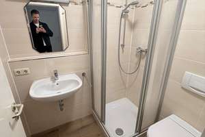 Bezugsbereite 1 Zimmer Wohnung inkl. TG und neuem Baujahr – Wasserburger Landstrasse 167, 81827 Waldtrudering, München – Vorschaubild 4