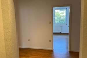 Schöne, helle 3 Zimmer Wohnung (WG-tauglich), Küche, Diele, Bad, WC – Neupforte 29, 52062 Markt, Aachen – Vorschaubild 4