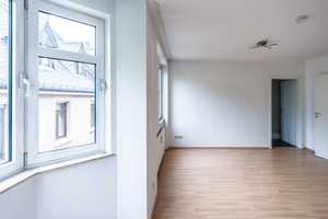 NEW*PAUL & PARTNER* GEMÜTLICHE MAISONETTE-EINHEIT MIT BALKON IN TOP LAGE ! – Wiesbaden – Vorschaubild 12