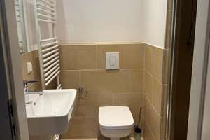Familienfreundliche 4-Zimmer-Wohnung mit Balkon und Stellplatz in Berlin – Flottwellstraße 28, 10785 Kreuzberg, Berlin – Vorschaubild 8