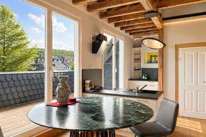 Möbliertes Designer Penthouse mit Sauna, Aufzug und Loggia