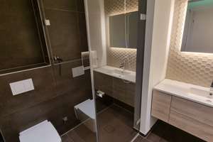 Hochwertige 2-Zimmerwohnung mit EBK und exklusivem Bad in hervorragender City-Lage – Franziska-Schmitz-Straße 4, 80634 Neuhausen, München – Vorschaubild 7