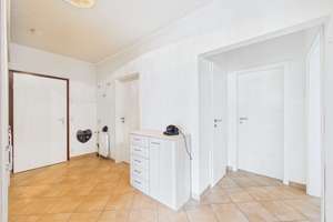 Sofort verfügbar! Modernisierte 3-Zimmer-Wohnung auf Erbpacht