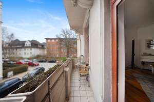 Altbauwohnung am Schrevenpark mit zwei Balkonen und großzügigem Grundriss – Die vollständige Adresse der Immobilie erhältst du vom Anbieter., 24103 Exerzierplatz, Kiel – Vorschaubild 4