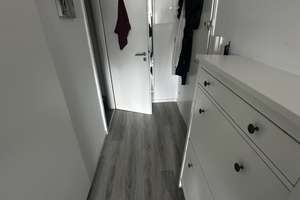 Zwischenmiete ab Nov bis Jan: Helle 1,5-Zimmer Wohnung im 4. OG mit Balkon in München-Obersendling – Die vollständige Adresse der Immobilie erhältst du vom Anbieter., 81369 Untersendling, München – Vorschaubild 7