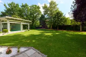 Modernes Architektenhaus mit Schwimmhalle in ruhiger Lage von Jesteburg – Harburg (Kreis) – Vorschaubild 13