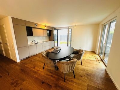 4 Zimmer Gartenwohnung mit grossen Garten