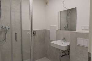 Schicke 2-Zimmer-Wohnung mit Balkon in guter Lage – Akazienallee 53-55, 14050 Westend, Berlin – Vorschaubild 8