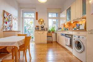 Bielefelder Altstadt: energetisch saniertes Altbaujuwel mit Balkon & Fernwärme! – Die vollständige Adresse der Immobilie erhältst du vom Anbieter., 33602 Mitte, Bielefeld – Vorschaubild 4
