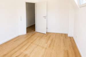Schöne,     Moderne 2-Zimmer-Wohnung nach Kernsanierung in beliebter Wohnlage Stuttgarts – Krämerstraße 1, 70186 Gablenberg, Stuttgart – Vorschaubild 6