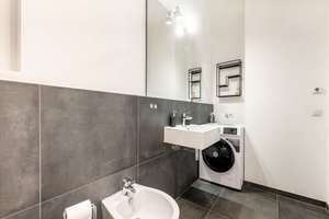 ☀️ Traumloggia & Top-Ausstattung – Edle 2-Zi-Whg mit Küche, Lift & TG-Stellplatz in Prenzlauer Berg – Die vollständige Adresse der Immobilie erhältst du vom Anbieter., 10435 Prenzlauer Berg, Berlin – Vorschaubild 14