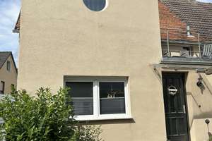 SOFORT EINZIEHEN UND WOHLFÜHLEN - Attraktive Doppelhaushälfte mit Schuppen und überdachtem Freisitz – Die vollständige Adresse der Immobilie erhältst du vom Anbieter., 63538 Großkrotzenburg – Vorschaubild 2