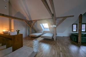 VIDEO Penthouse LOFT  ZENTRAL -  RUHIG -  HELL - AUSSICHT - GARTEN - PARKPLÄTZE – Glückstraße 7, 90763 Südstadt Industriegebiet, Fürth – Vorschaubild 12