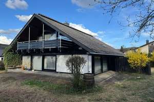 Repräsentativ wohnen - Schönes Einfamilienhaus mit Einliegerwohnung in erstklassiger Lage – Die vollständige Adresse der Immobilie erhältst du vom Anbieter., 78532 Tuttlingen – Vorschaubild 2