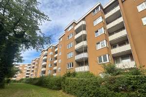 3-Zimmer-Wohnung  in zentraler Lage von Neuperlach Süd *ERSTBEZUG NACH SANIERUNG*