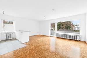 Sofort frei: renovierte 2-Zimmer-Wohnung in gefragter Lage von Solln! – Die vollständige Adresse der Immobilie erhältst du vom Anbieter., 81479 Solln, München – Vorschaubild 1