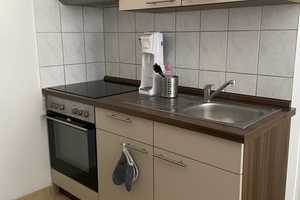 Gemütlichkeit auf kleinstem Raum! – Große Diesdorfer Str. 12, 39108 Magdeburg – Vorschaubild 1