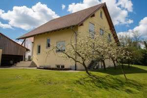 Großzügiges Einfamilienhaus mit Gartenparadies für die perfekte Familienidylle in Gemmingen – Die vollständige Adresse der Immobilie erhältst du vom Anbieter., 75050 Gemmingen – Vorschaubild 3